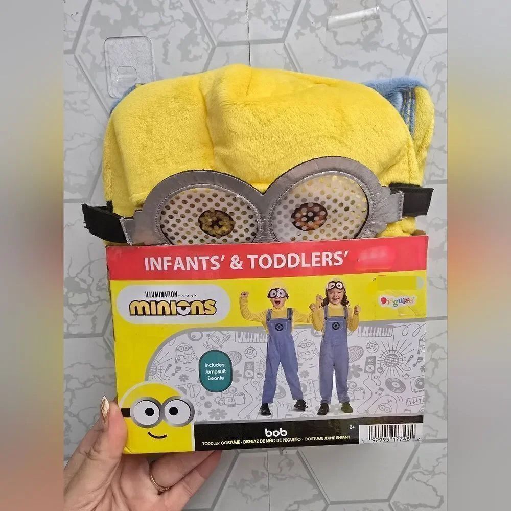 Nwt Boy or Girl Halloween Minions Bob costume, Sizes 12-18 months, 2T